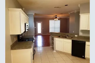 1100 Raleigh Drive, Lewisville, TX 75077 - Photo 7