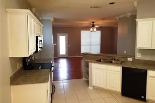 1100 Raleigh Dr, Lewisville, TX 75077 - Photo 7