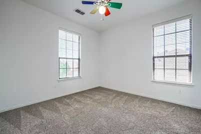 1127 Valley Vista Drive, Irving, TX 75063 - Photo 27
