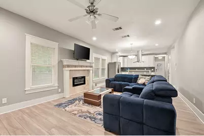 800 N Clements Street, Gainesville, TX 76240 - Photo 7