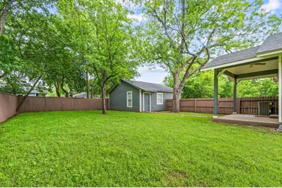 800 N Clements Street, Gainesville, TX 76240 - Photo 25