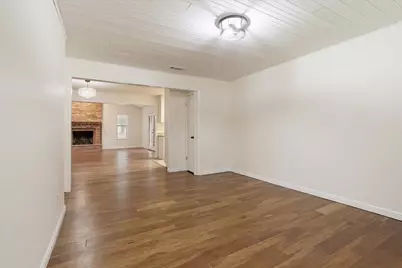 100 E Cunningham Street, Bonham, TX 75418 - Photo 23