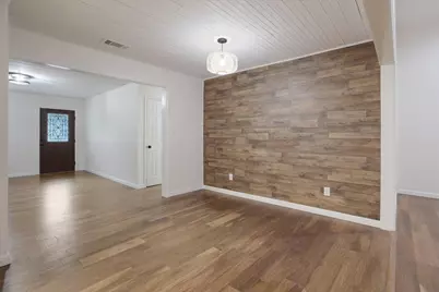 100 E Cunningham Street, Bonham, TX 75418 - Photo 15