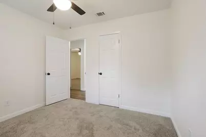100 E Cunningham Street, Bonham, TX 75418 - Photo 31