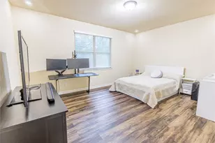 2404 Fountain Dr, Irving, TX 75063 - Photo 27