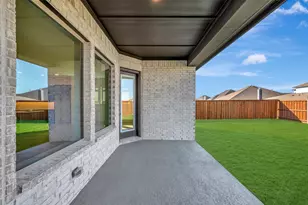725 Shinnery Oak Wy, Waxahachie, TX 75165 - Photo 3