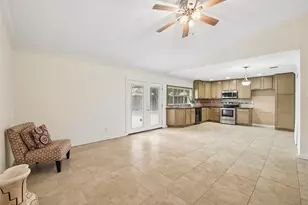 5161 Bartlett Dr, The Colony, TX 75056 - Photo 15