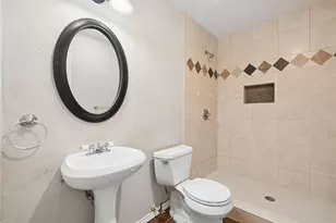 5161 Bartlett Dr, The Colony, TX 75056 - Photo 5