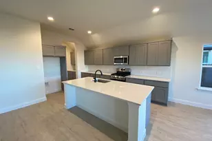 4445 Sweet Clover Ln, Fort Worth, TX 76036 - Photo 3