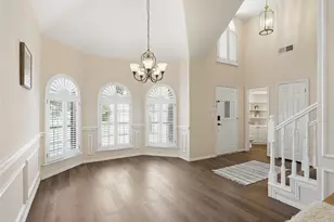 2605 Hidden Ridge Dr, Arlington, TX 76006 - Photo 3