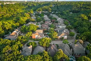 2605 Hidden Ridge Dr, Arlington, TX 76006 - Photo 29
