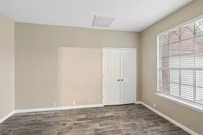 2702 Saint Charles Drive, Mansfield, TX 76063 - Photo 5