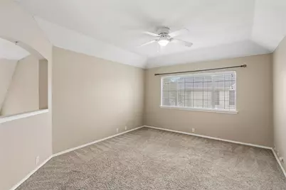2702 Saint Charles Drive, Mansfield, TX 76063 - Photo 17