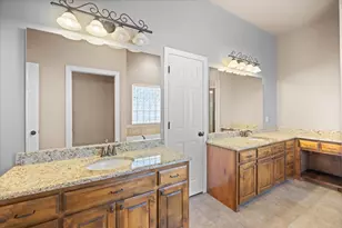 1207 Mallard Way, Granbury, TX 76048 - Photo 15