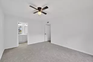 2106 Butterfield Trail, Grand Prairie, TX 75052 - Photo 15