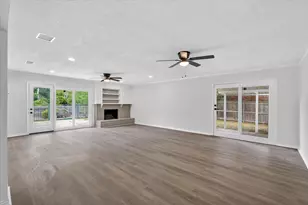 2106 Butterfield Trail, Grand Prairie, TX 75052 - Photo 5