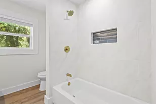 914 Vine St, Euless, TX 76040 - Photo 17