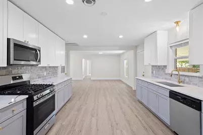 914 Vine Street, Euless, TX 76040 - Photo 11