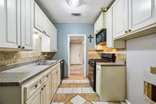 4613 Emerson St, Fort Worth, TX 76119 - Photo 9