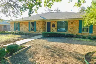 1946 Kensington Dr, Carrollton, TX 75007 - Photo 3
