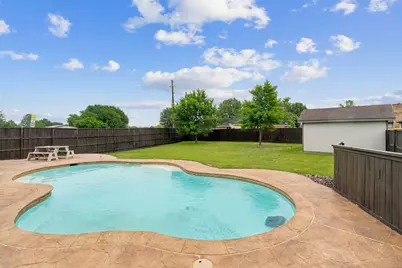 918 E Grubb Drive, Mesquite, TX 75149 - Photo 23