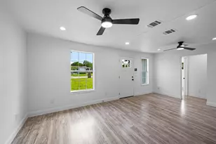 5225 Urbanview St, Sansom Park, TX 76114 - Photo 5