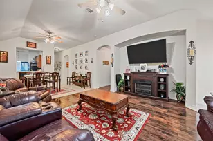 3505 Versante Dr, Bedford, TX 76021 - Photo 7