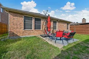 3505 Versante Dr, Bedford, TX 76021 - Photo 9