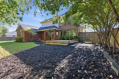 7000 Winthorp Drive, Arlington, TX 76001 - Photo 35