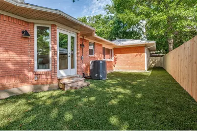 7229 Edgerton Drive, Dallas, TX 75231 - Photo 25