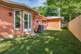 7229 Edgerton Dr, Dallas, TX 75231 - Photo 25