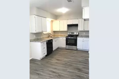 429 Signal Hill Court N, Fort Worth, TX 76112 - Photo 5