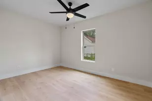 1404 E Baltimore Ave, Fort Worth, TX 76104 - Photo 11