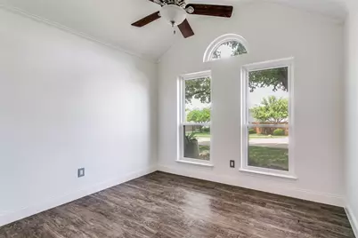 1308 Osceola Trail, Carrollton, TX 75006 - Photo 7