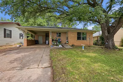 707 W Brock Street, Denison, TX 75020 - Photo 1
