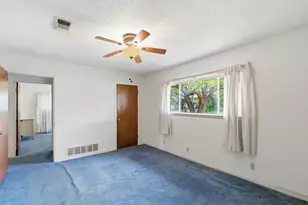 7485 Portwood Rd, Azle, TX 76020 - Photo 23
