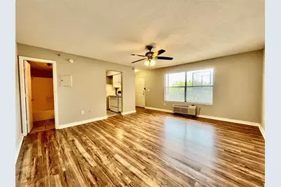 701 W Sycamore Street #206, Denton, TX 76201 - Photo 1