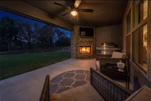 2033 Bedford Ct, Weatherford, TX 76088 - Photo 5