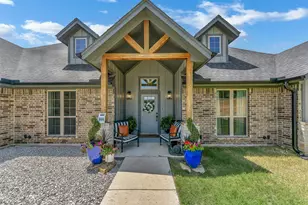 2033 Bedford Ct, Weatherford, TX 76088 - Photo 3