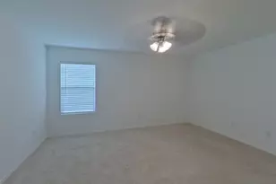 2500 Bunkerton Dr, Fort Worth, TX 76179 - Photo 5
