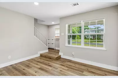 8635 Strathmore Drive, Dallas, TX 75238 - Photo 7