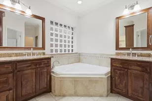 4436 Lakeside Dr, The Colony, TX 75056 - Photo 23