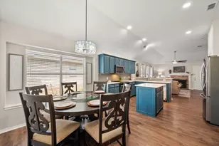 4220 Maryanne Pl, Haltom City, TX 76137 - Photo 5