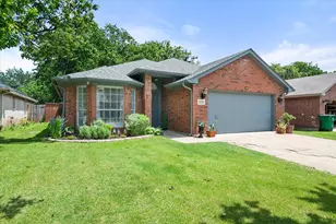 4220 Maryanne Pl, Haltom City, TX 76137 - Photo 27