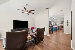 4220 Maryanne Pl, Haltom City, TX 76137 - Photo 3