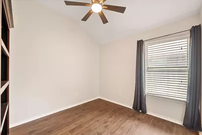 4220 Maryanne Place, Haltom City, TX 76137 - Photo 21