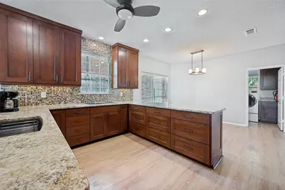1818 Haydenbend Circle, Grapevine, TX 76051 - Photo 7