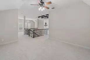 9131 Cochran Bluff Ln, Dallas, TX 75220 - Photo 31