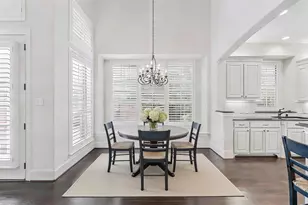 9131 Cochran Bluff Ln, Dallas, TX 75220 - Photo 13