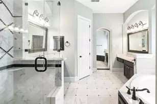 9131 Cochran Bluff Ln, Dallas, TX 75220 - Photo 21